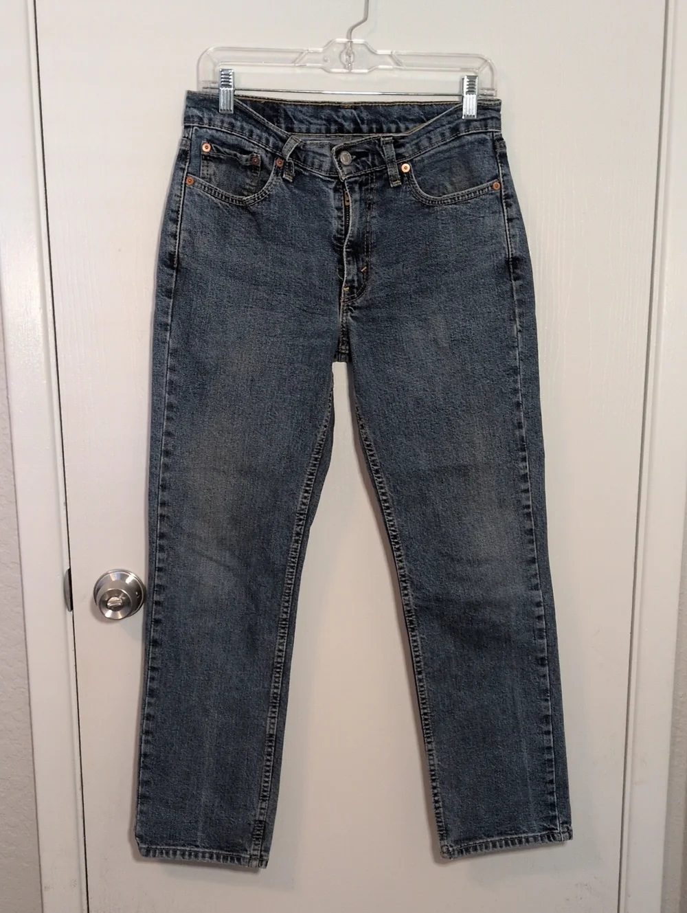 Levi's 514Men's 514 Straight Leg Jeans in Faded Blue Denim Size 30/30